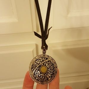 Lucky brand necklace